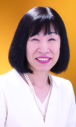 アキレス 美知子氏氏