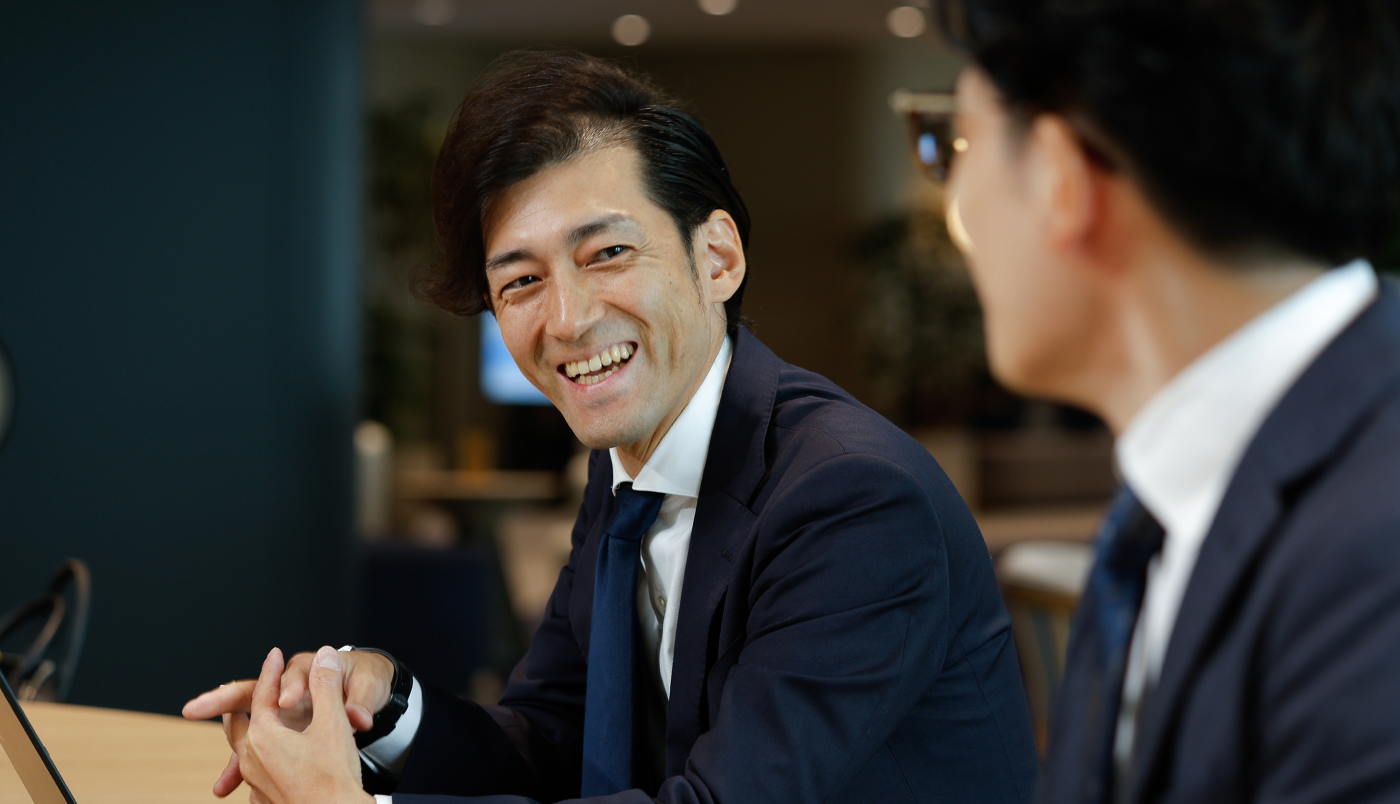 下田友嗣さんと蓑輪圭悟さんのインタビュー写真
