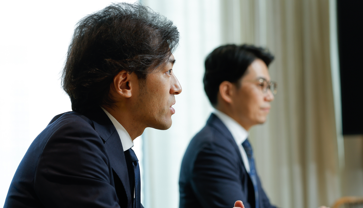 下田友嗣さんと蓑輪圭悟さんのインタビュー写真